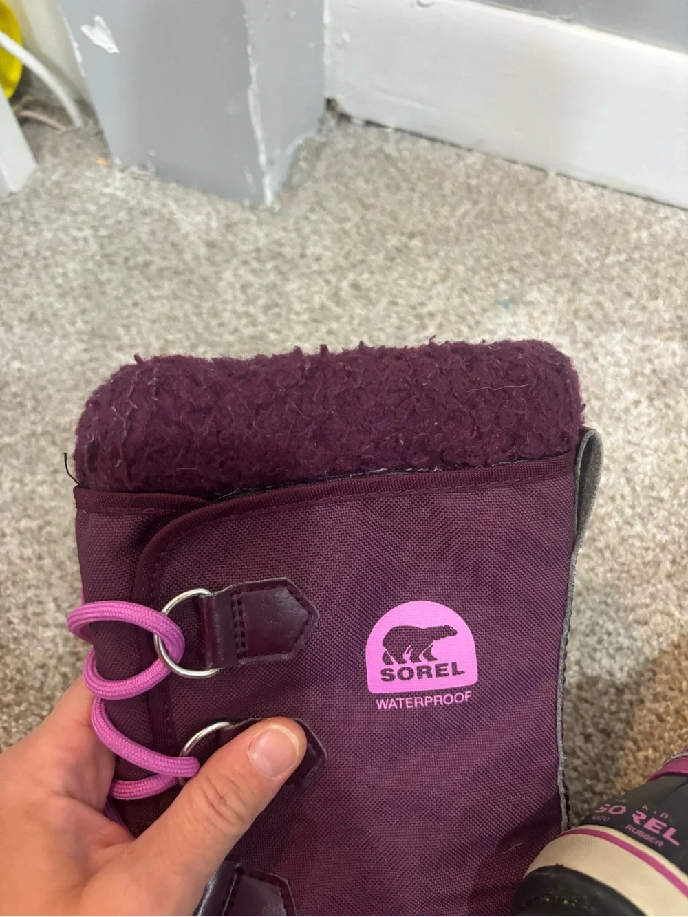 Sorel Yoot Pac Purple Snow Boots Size 4/22 cm winter waterproof cozy